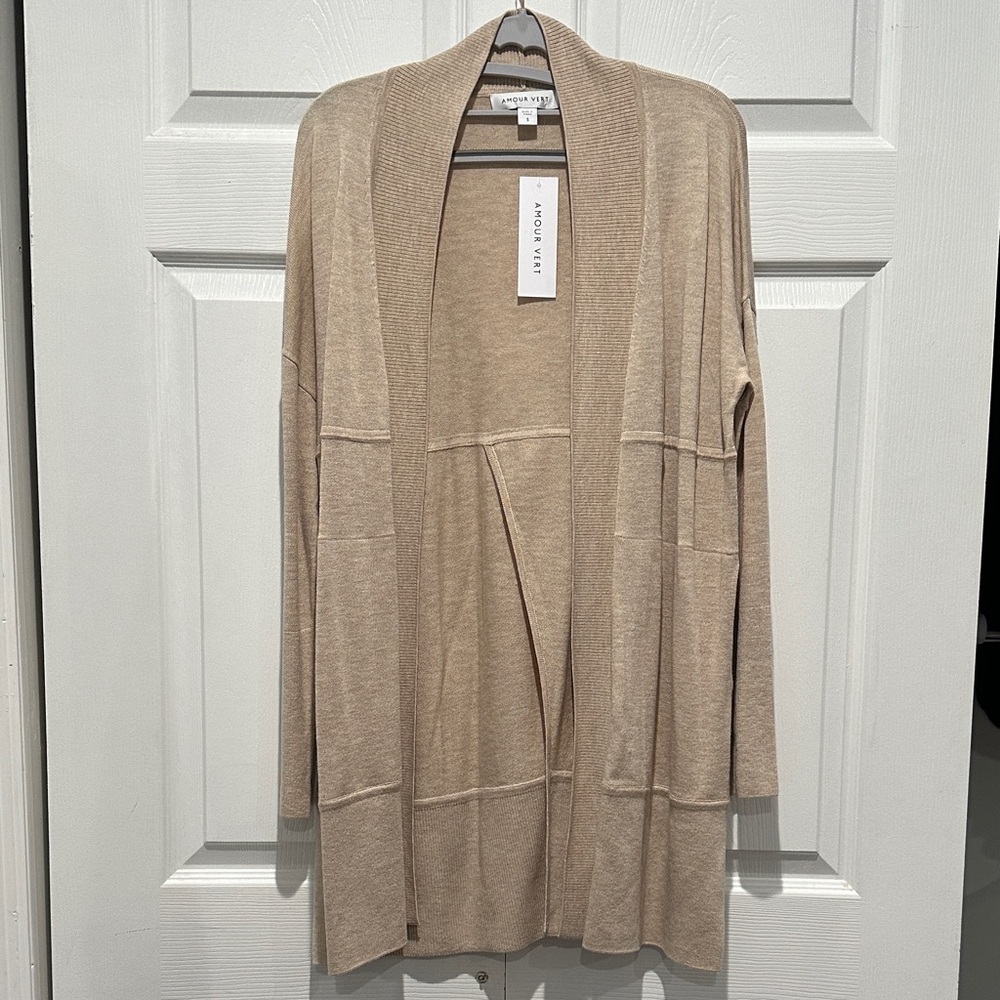 NWT - Amour Vert - Bailey Delight Eco Cardigan - Oat - sz S